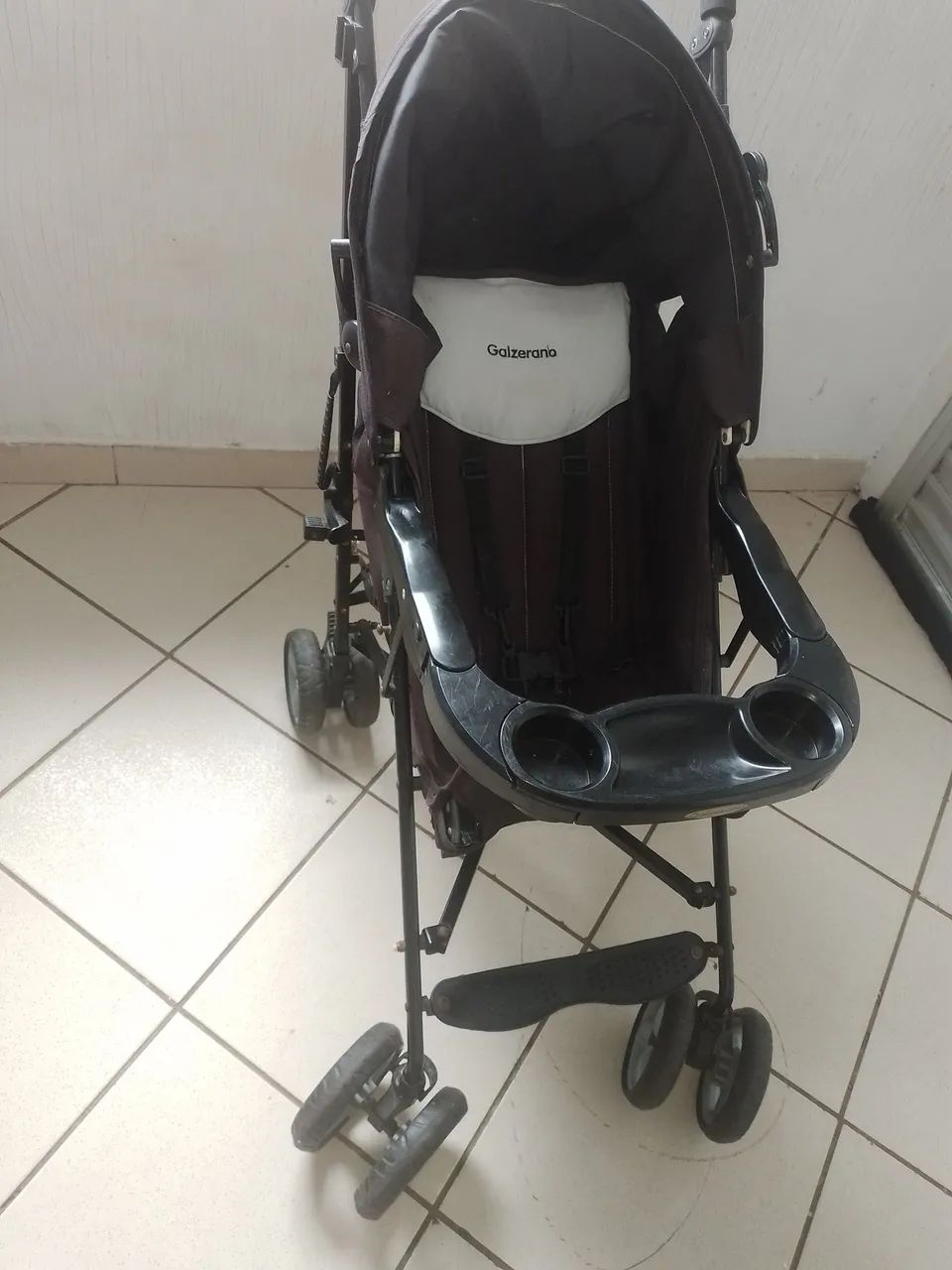 Vende-se carrinho de bebê 