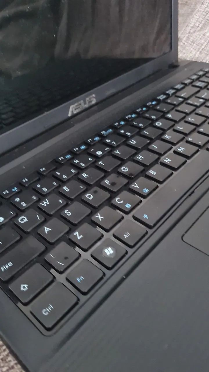 Notebook ASUS 15 polegadas 
