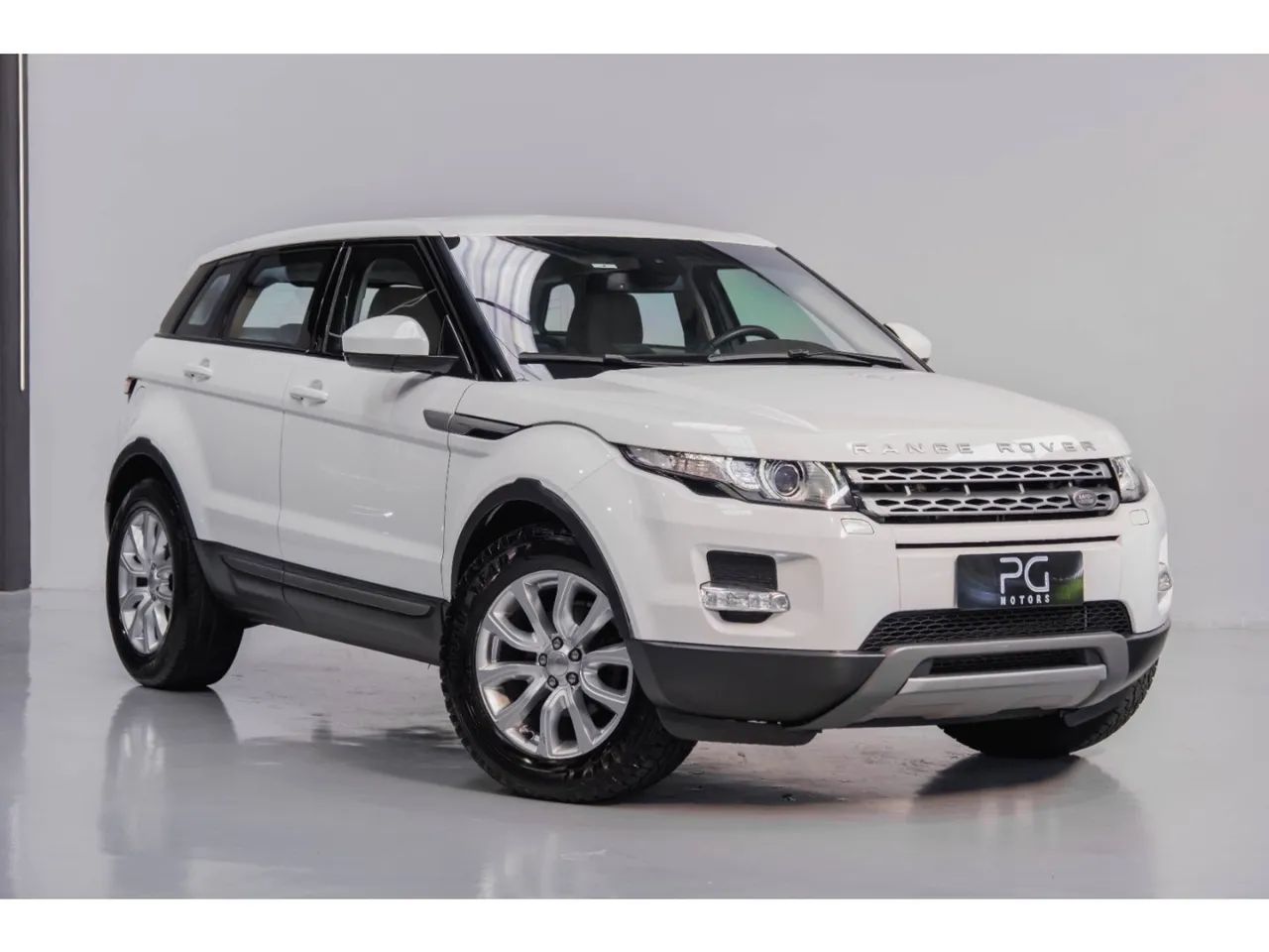 Land Rover Range Rover Evoque Pure 2.0 Aut. 5P 2014