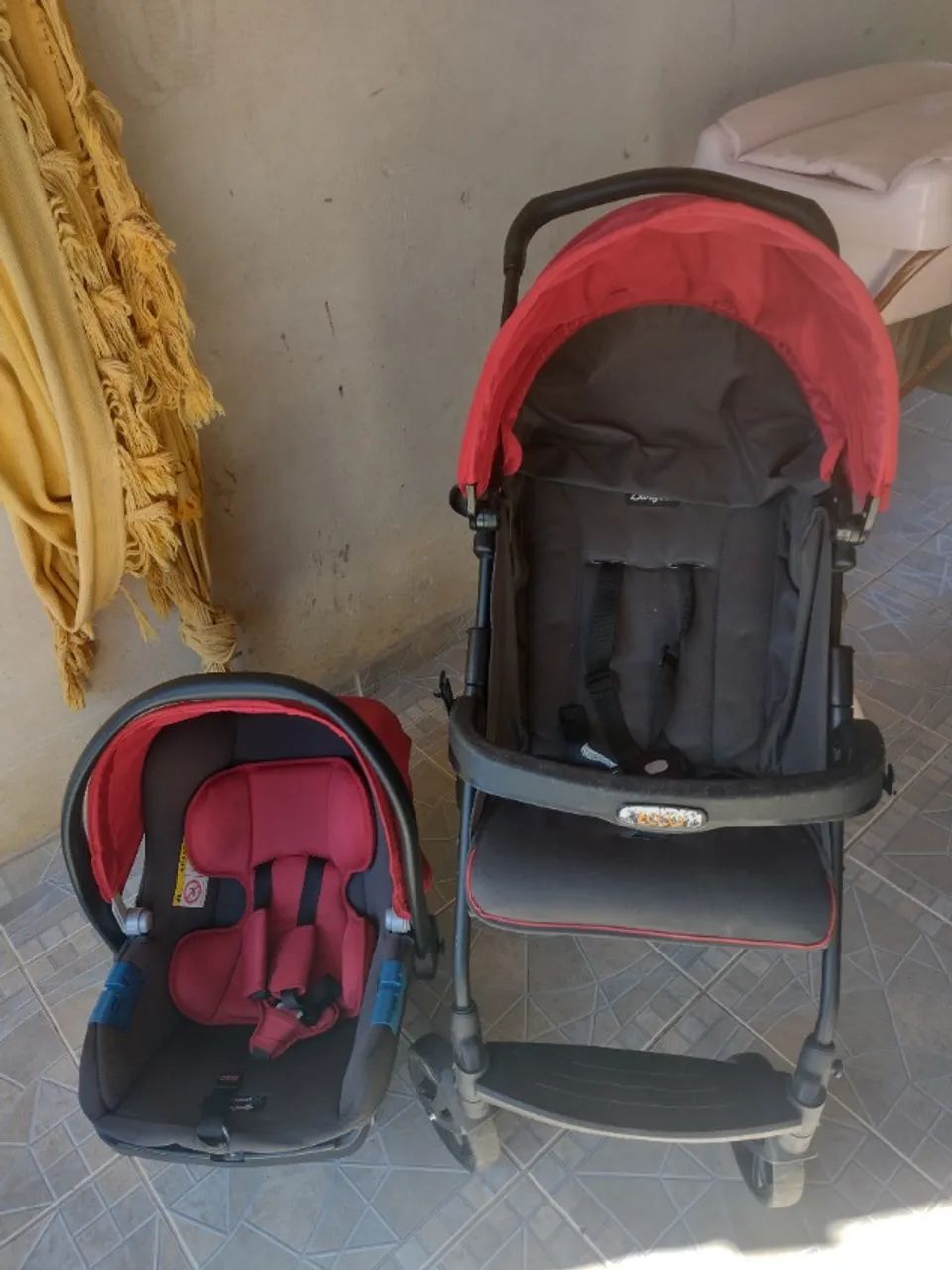 Carrinho de bebê+ bebê conforto marca Burigotto  - Foto 5