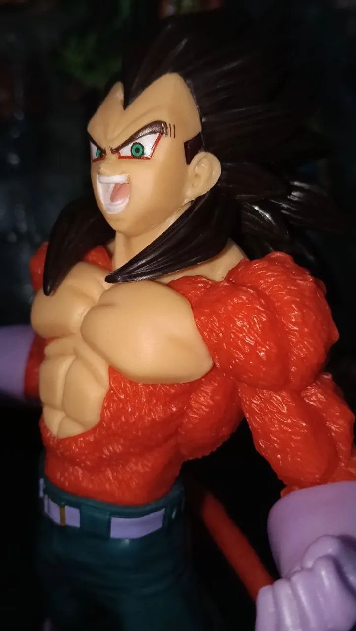 ESTATUETA VEGETA SSJ4 - Foto 2