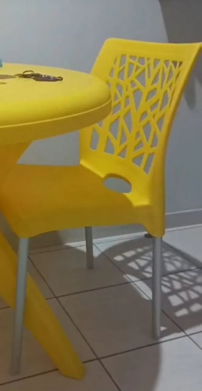 cadeiras de plastico - Foto 2