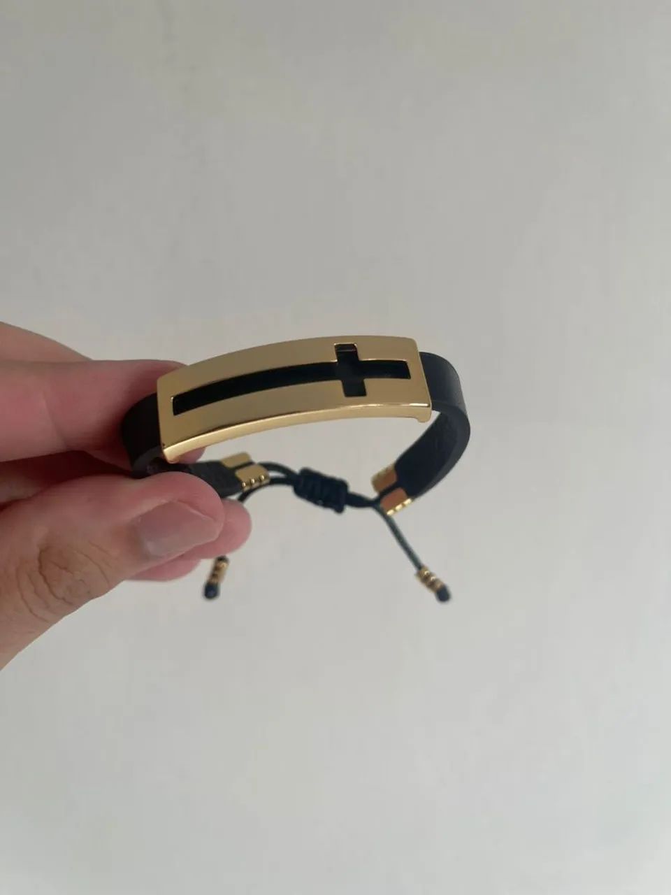 Pulseira couro legítimo,banhado a ouro 18k - Foto 2