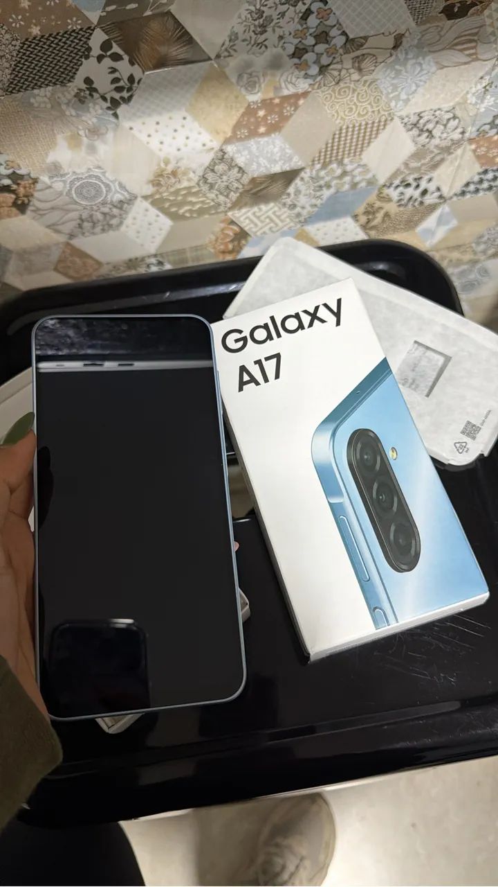 Samsung Galaxy A17