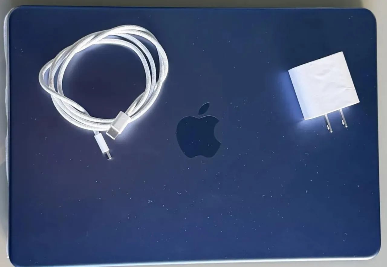 MacBook Neo 512 índigo 