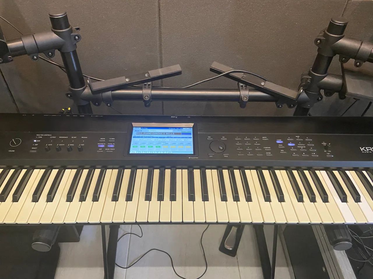 Korg Krome 73 - Foto 2