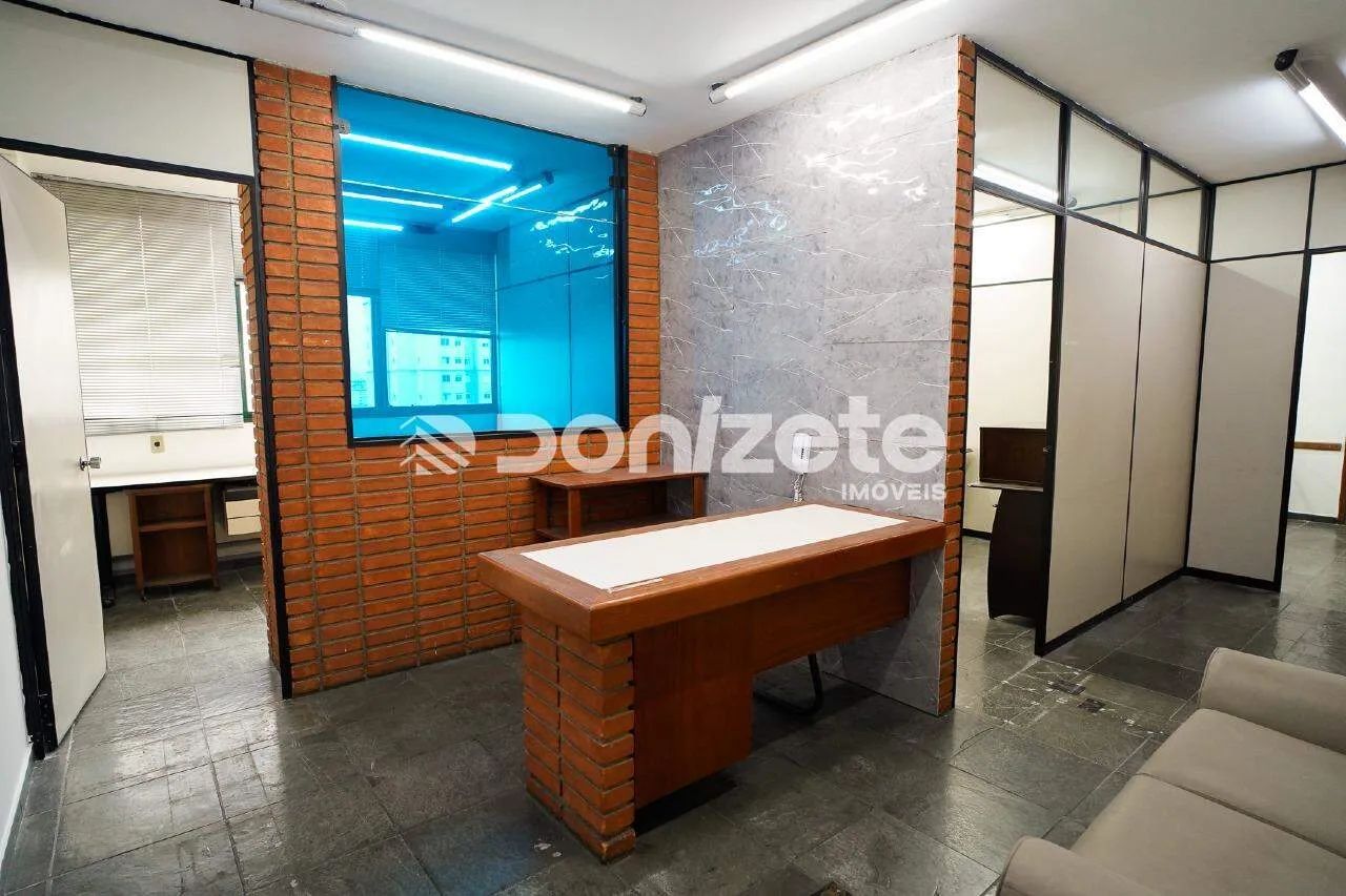 Sala Comercial à venda no Centro de Santo André (85m²) | Portaria 24h e Lazer