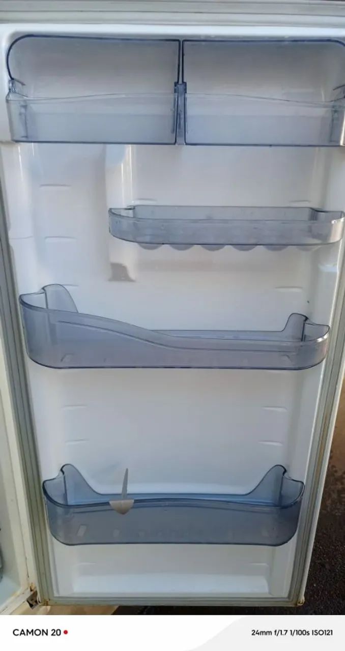 Vendo geladeira Consul funcionando perfeitamente  - Foto 4