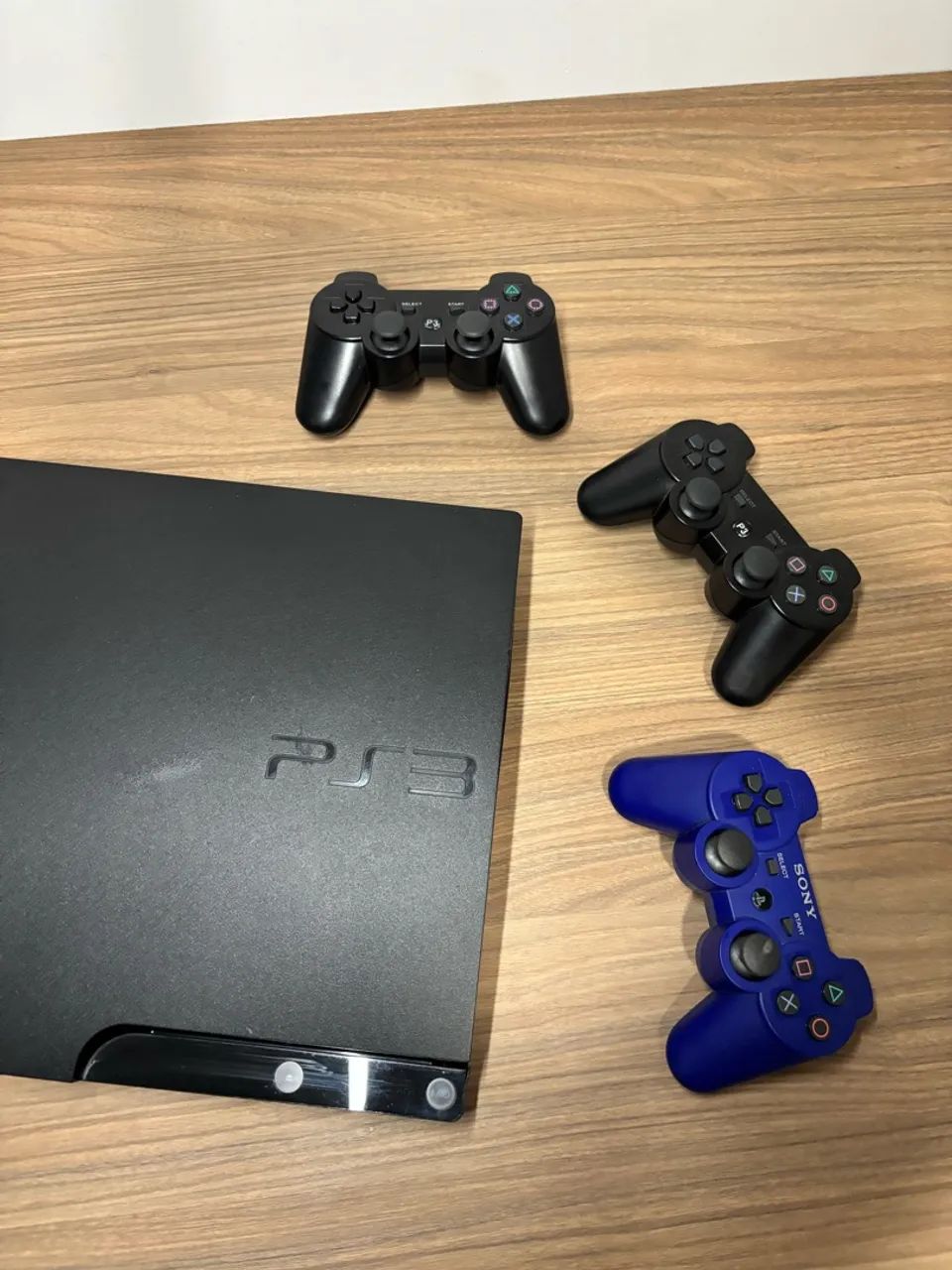 Ps3 desbloqueado + 3 controle  - Foto 2