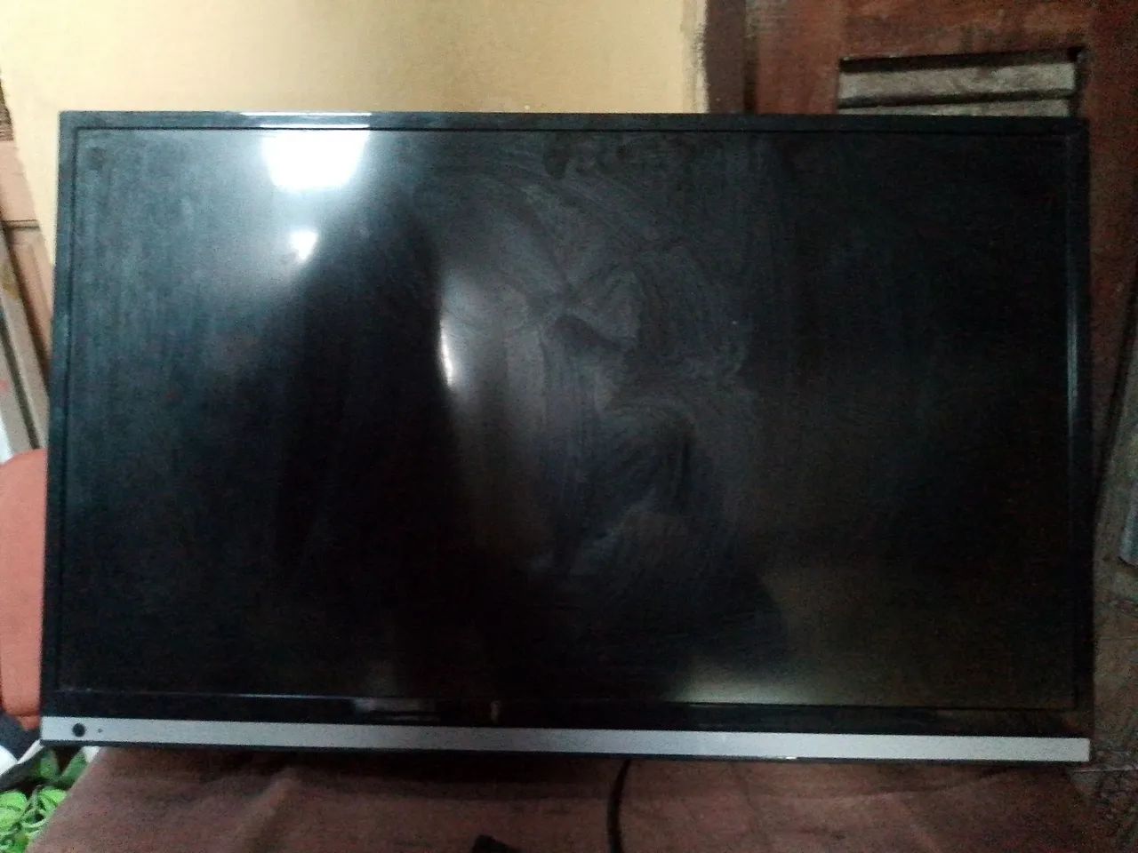 Tv AOC 32' com led queimado  - Foto 2