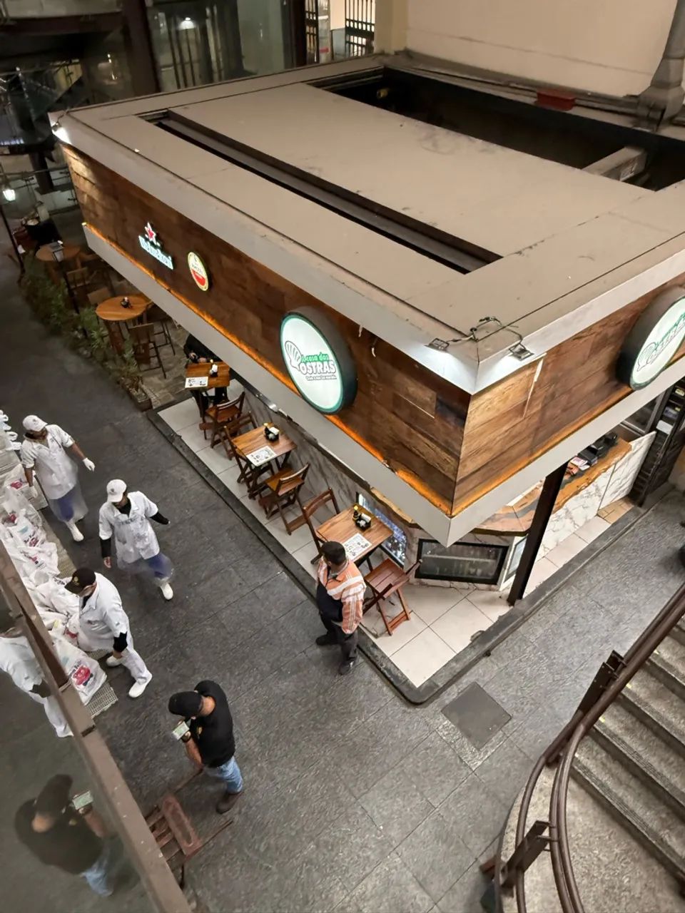 RESTAURANTE/LANCHONETE NO MERCADÃO DE SP - 45M² - R$ 850 MIL - Foto 2