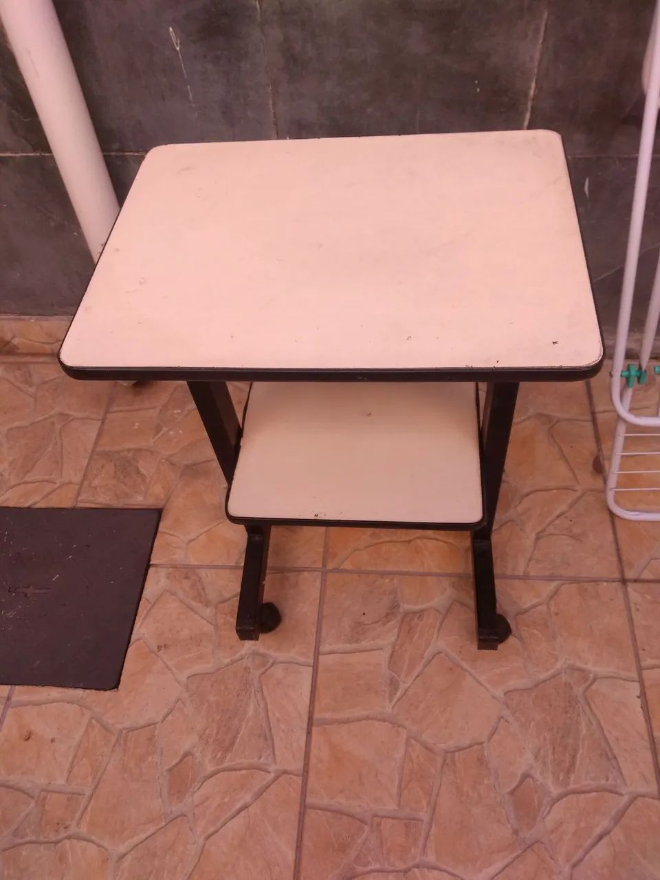 Mesa de apoio para escritório  - Foto 2
