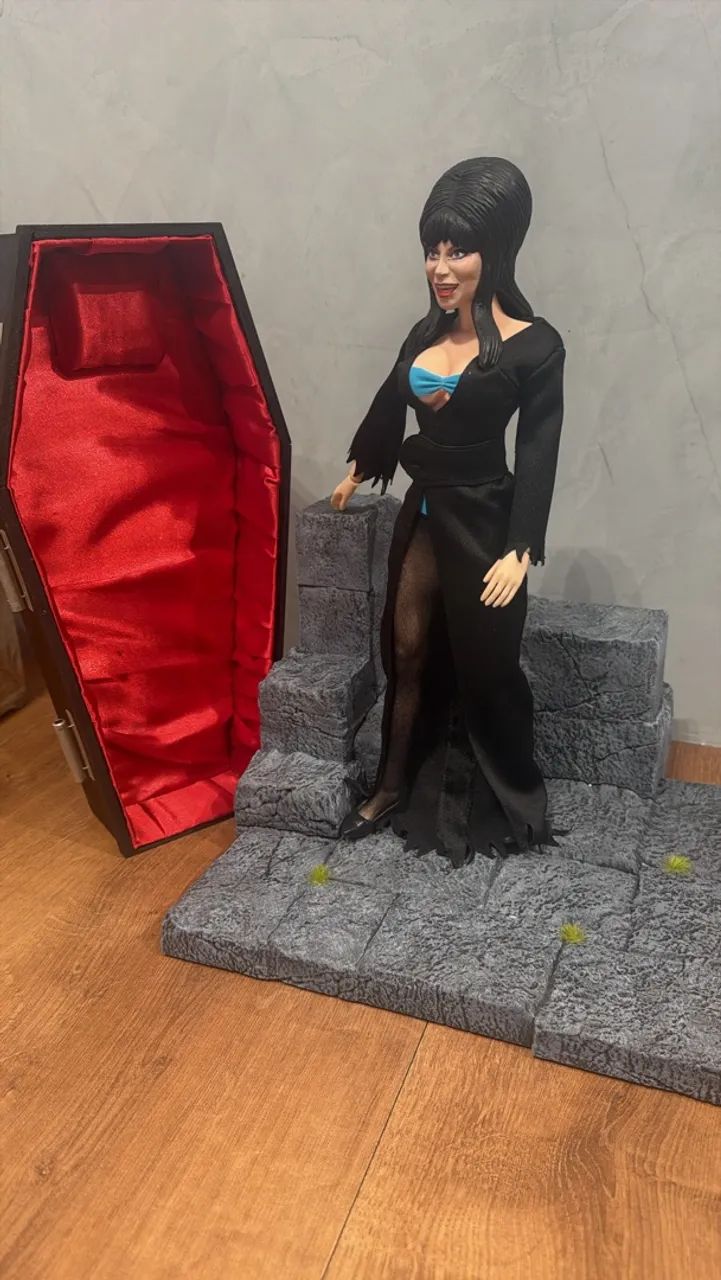 Elvira 1/6