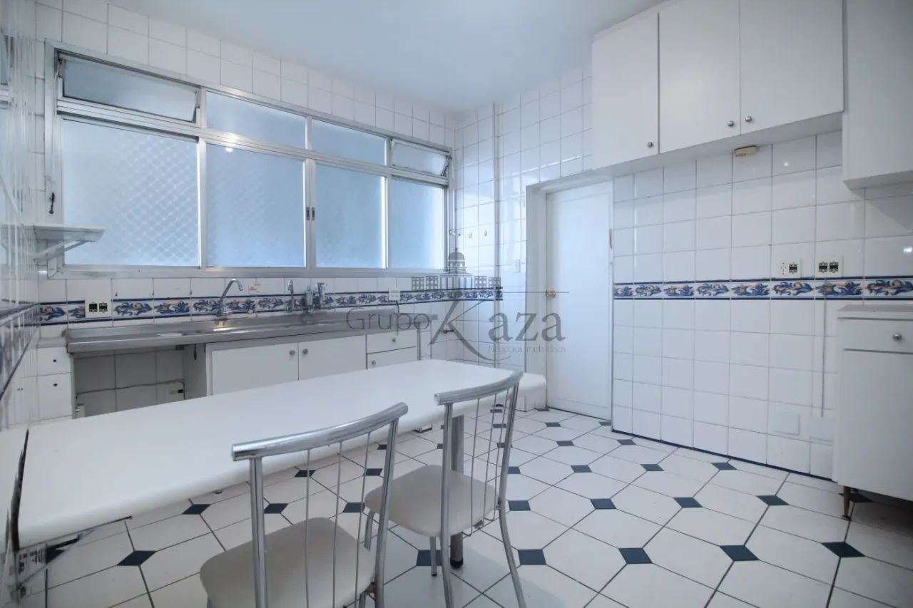 Apartamento - Jardim Paulista - 4 Dormitórios - 198m². - Foto 7
