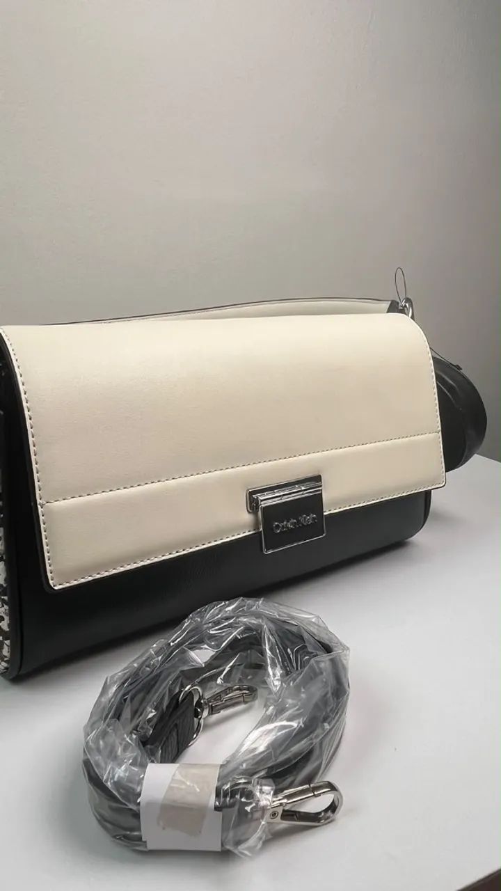 Bolsa Calvin Klein Nova Com Coin Purse - Foto 2