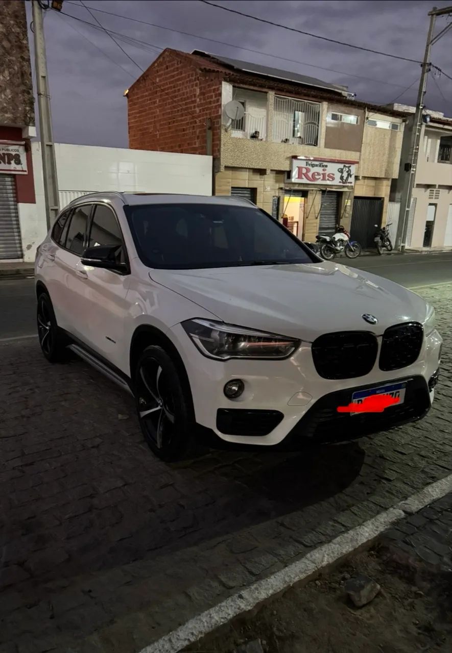 BMW X1 Sdrive 20I X-line 2.0 TB Active Flex 2018