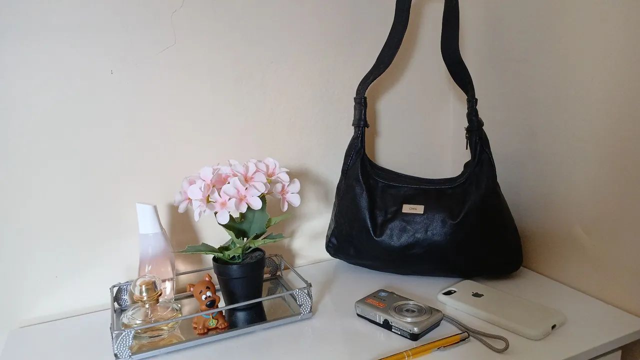 BOLSA BAGUETE COURO 