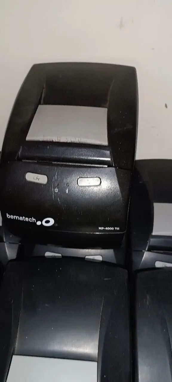 Vendo 8 impressora bematech MP 400