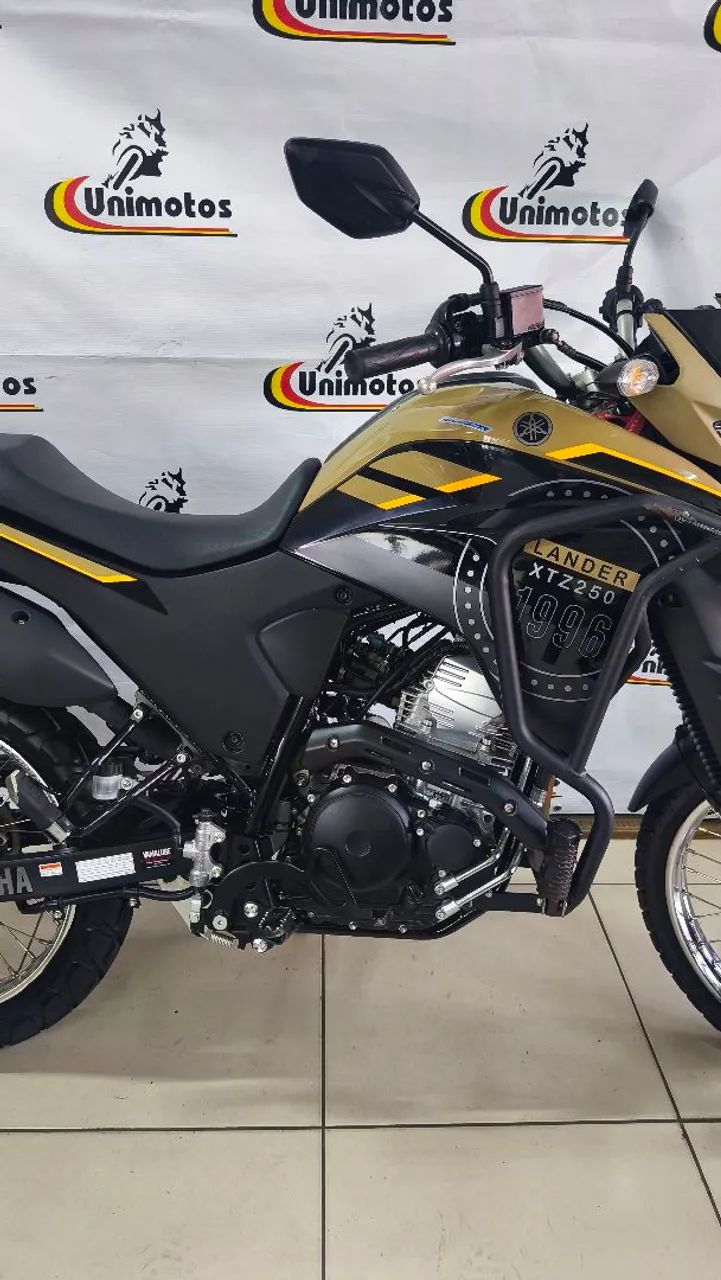 XTZ 250 LANDER - 2023/2023 - Foto 3