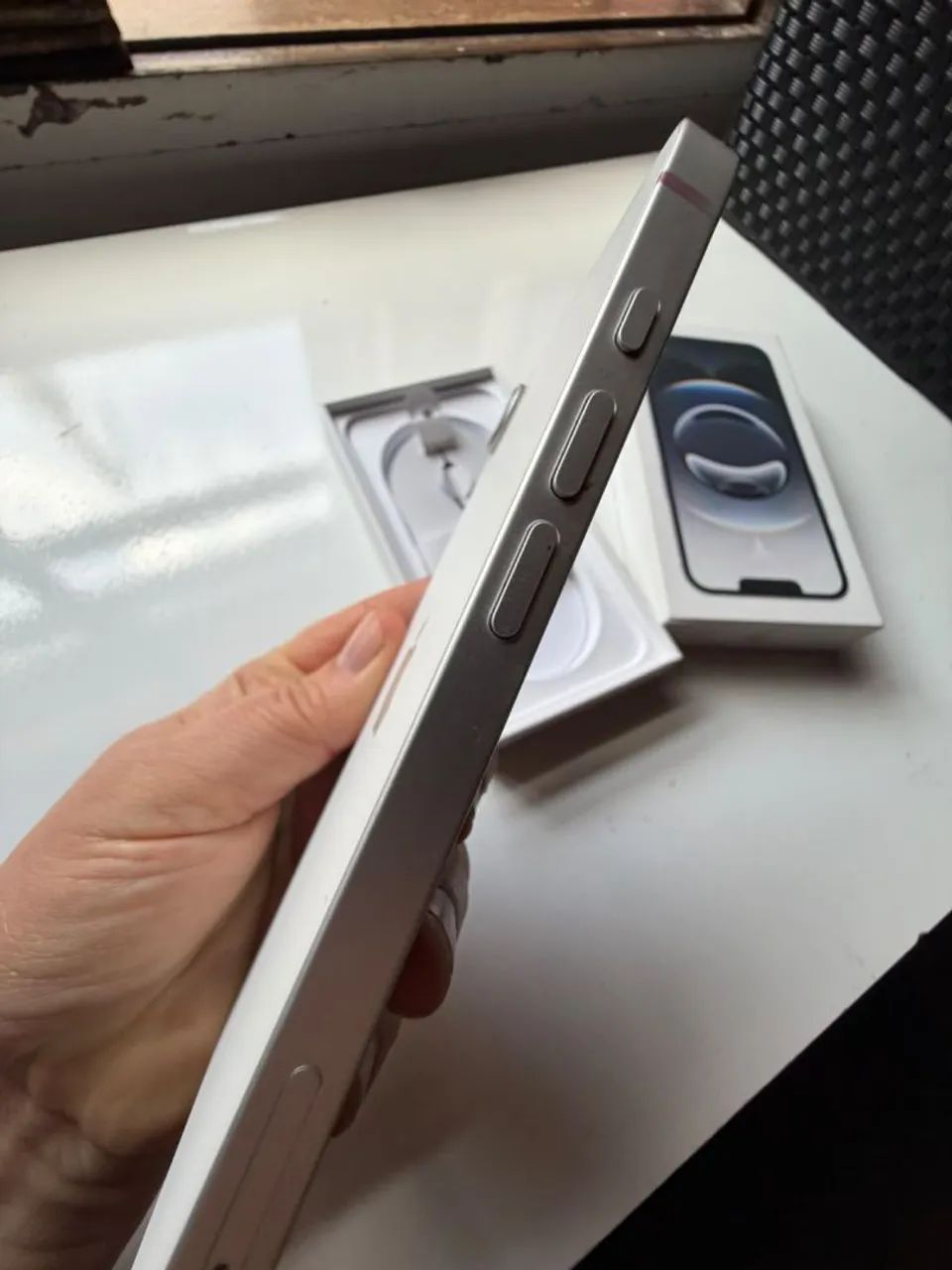 iPhone 16 E original com nota fiscal, na caixa  - Foto 5