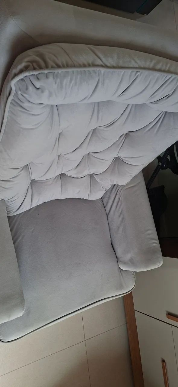 Vendo cadeira de Amamentação  - Foto 3
