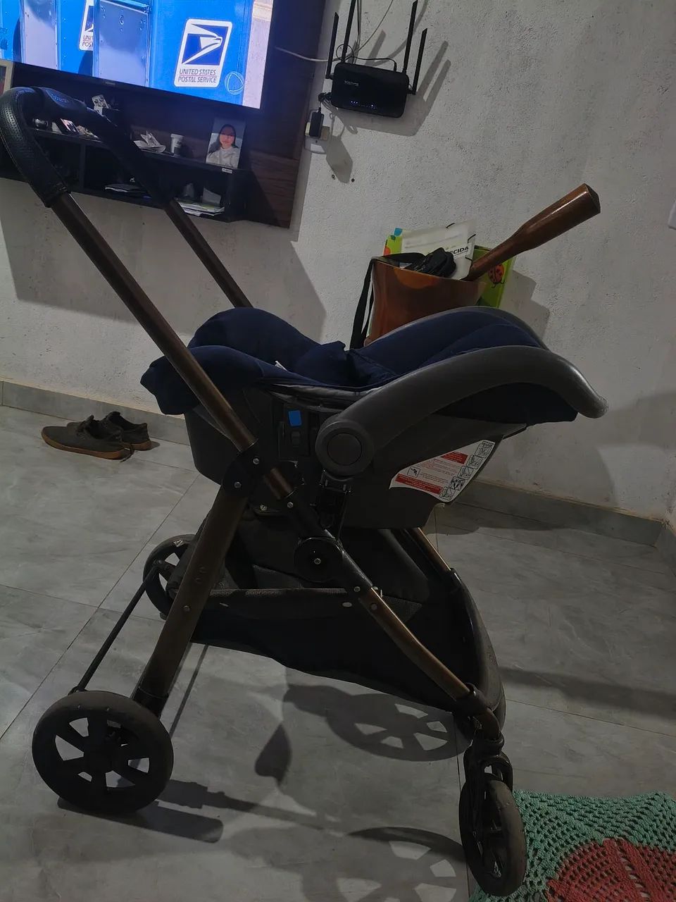Carrinho de bebê Galzerano semi novo 