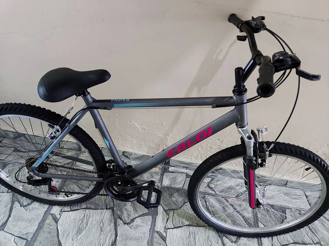 Bicicleta Caloi aro 26, alumínio  - Foto 4