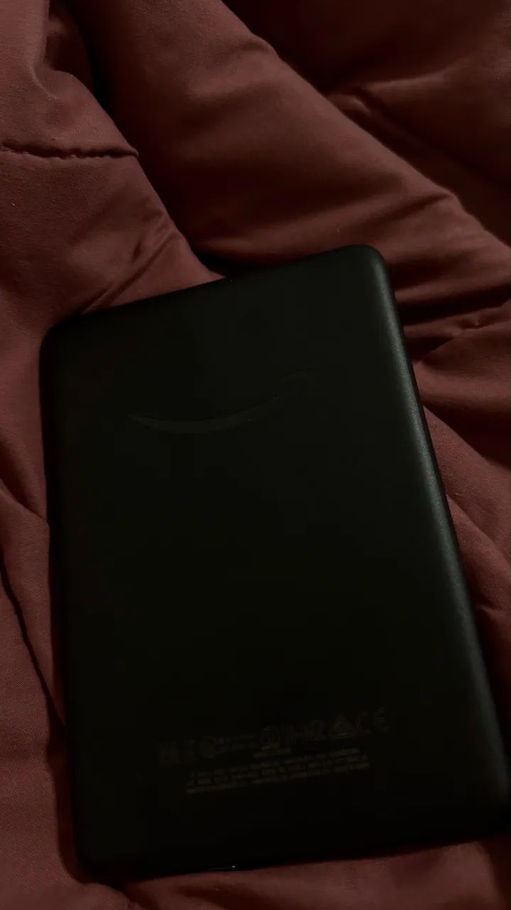 KINDLE 11ª GERAÇÃO POUQUÍSSIMO USADO - Foto 2