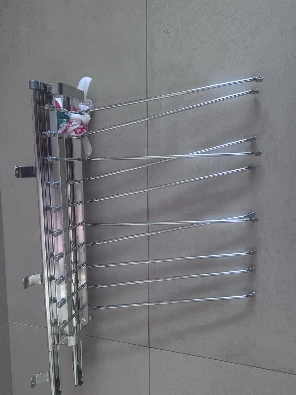 Vendo cabideiro aço inox 