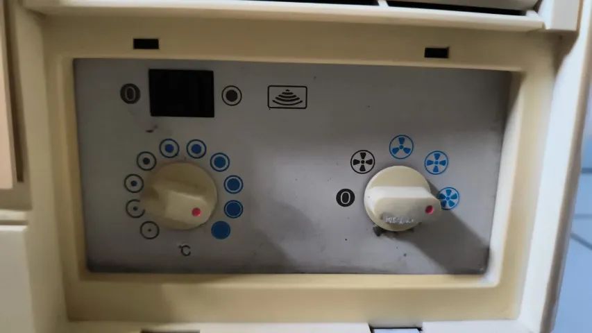 Ar- Condicionado 18 btus - 220w - Foto 3