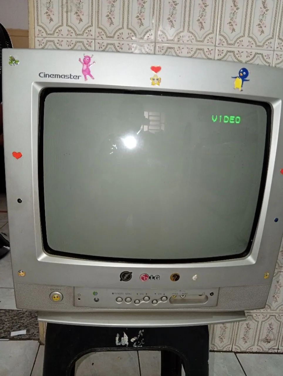 Tv LG 14 polegadas funcionando perfeitamente 