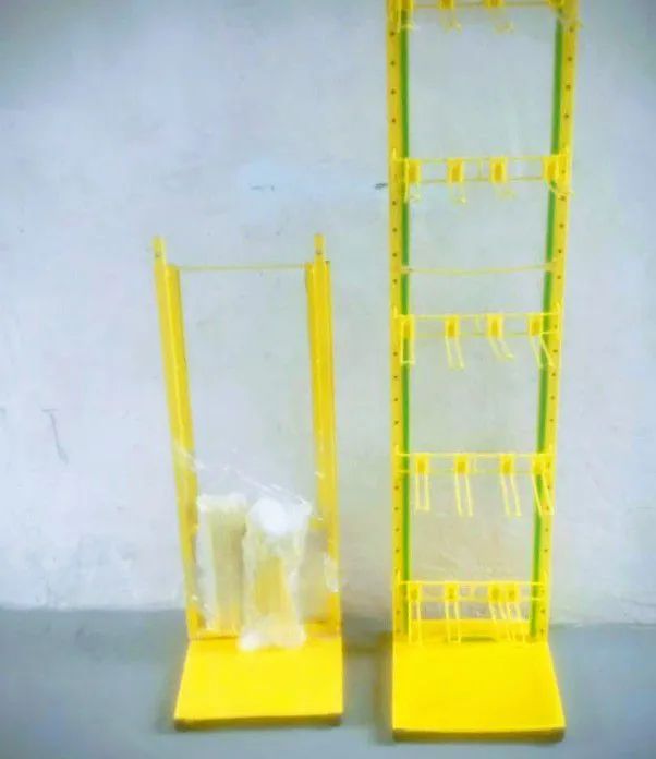 Expositor display gancheiras - Foto 5