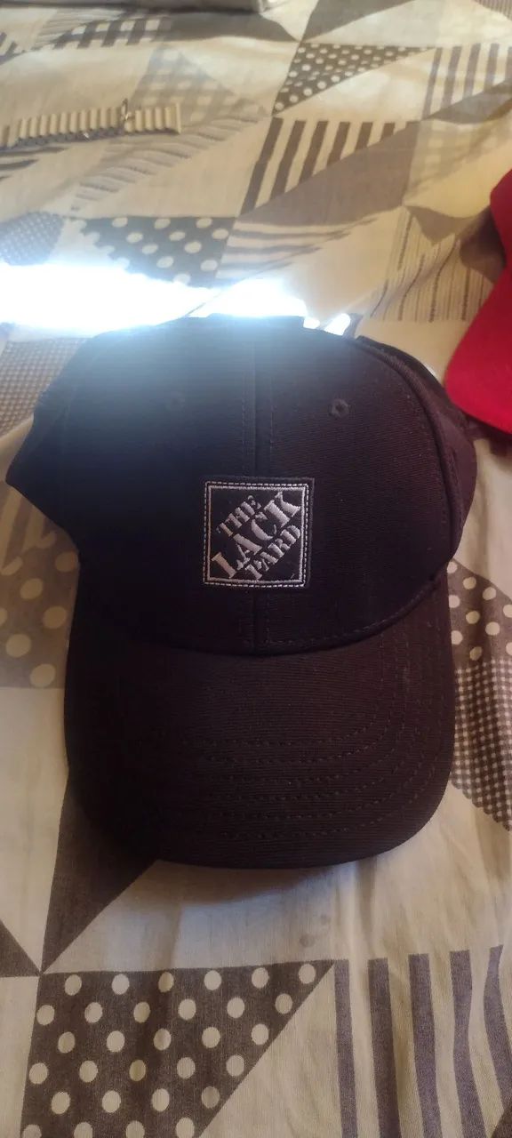 4 bonés top por 50 reais  - Foto 3