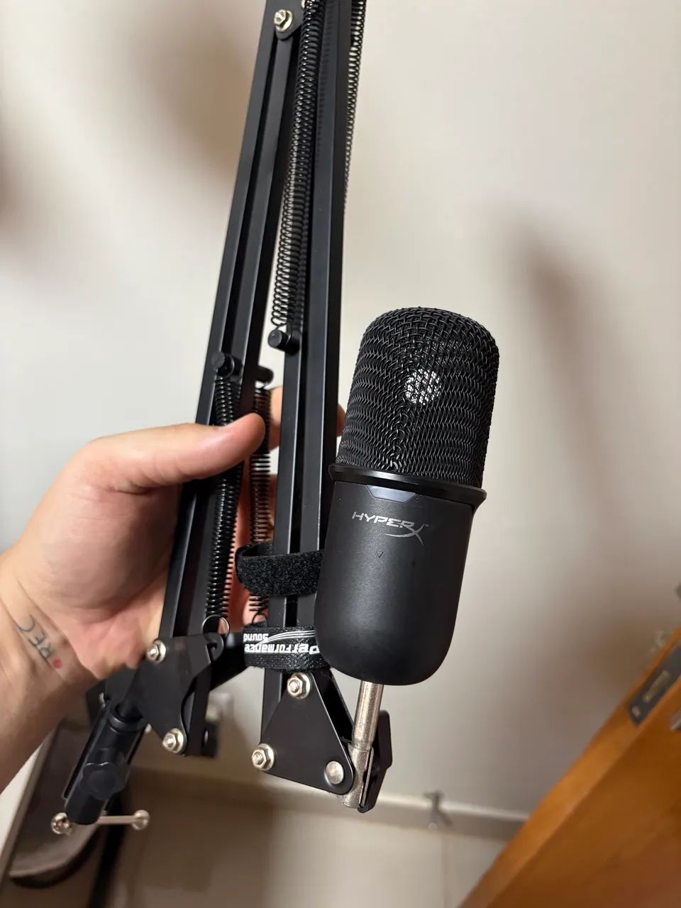 Microfone Hyperx solocast