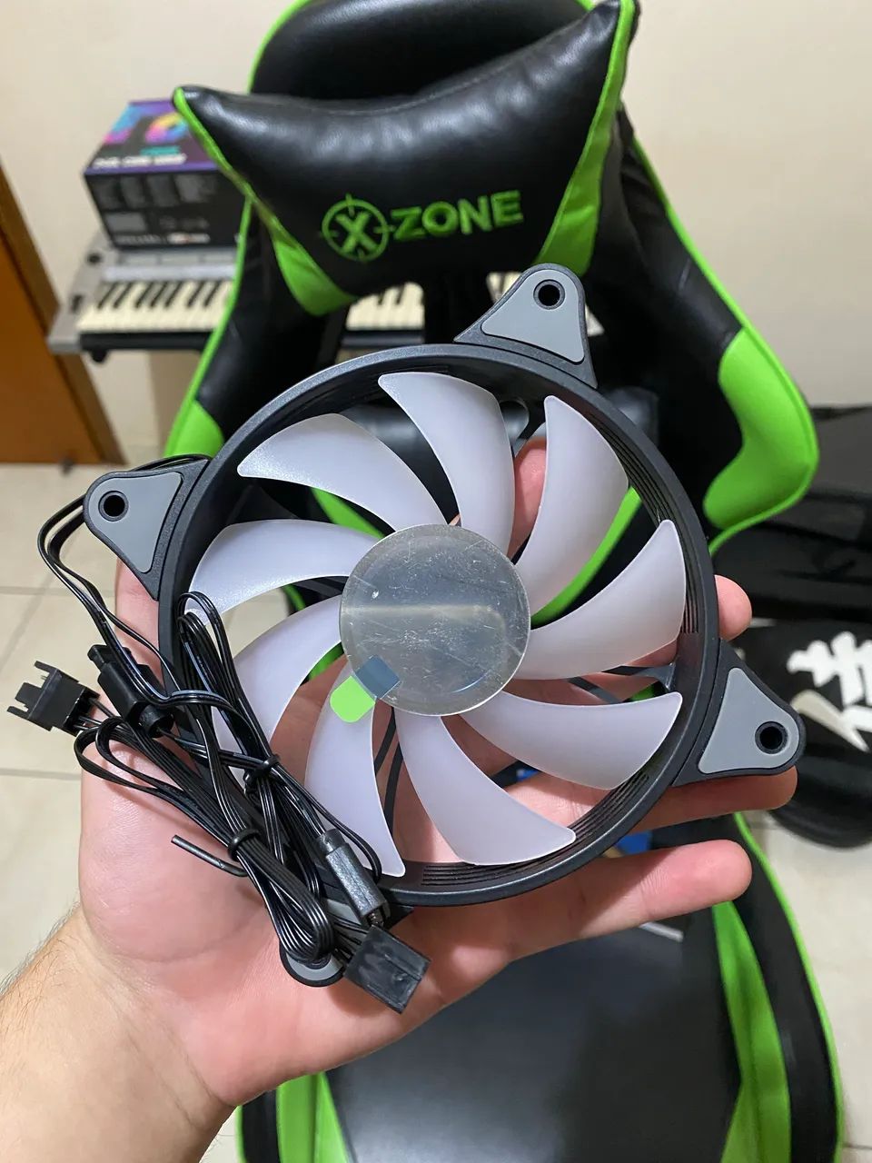 Fan aigo AR12pro NOVA NUNCA USADA