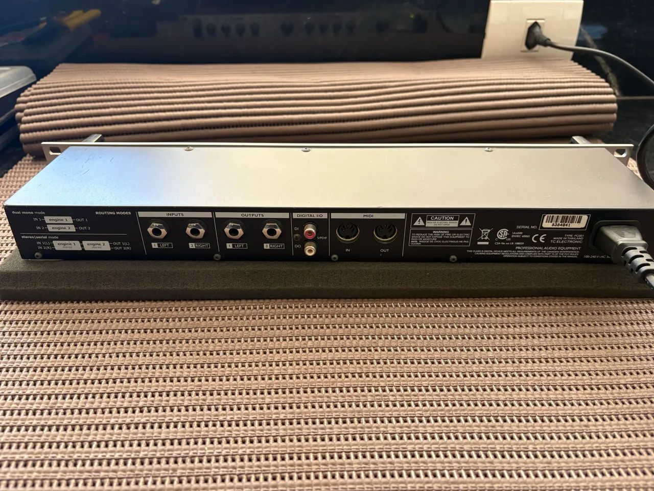Compressor / Gate TC ELETRONICS C300 dual stereo - Foto 4
