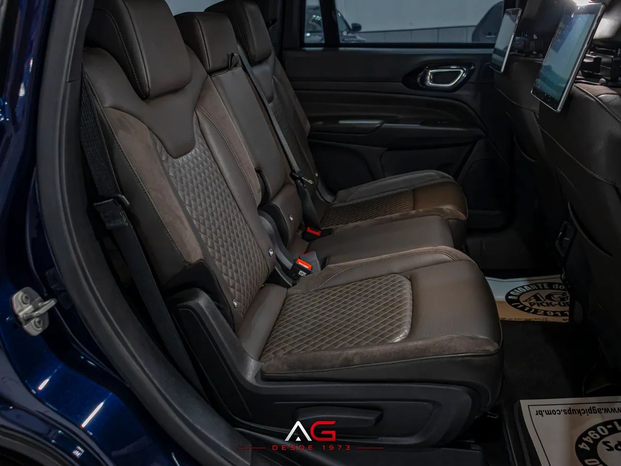 Jeep Commander Overl. TD380 2.0 4x4 Die. Aut., foto 12 de 20