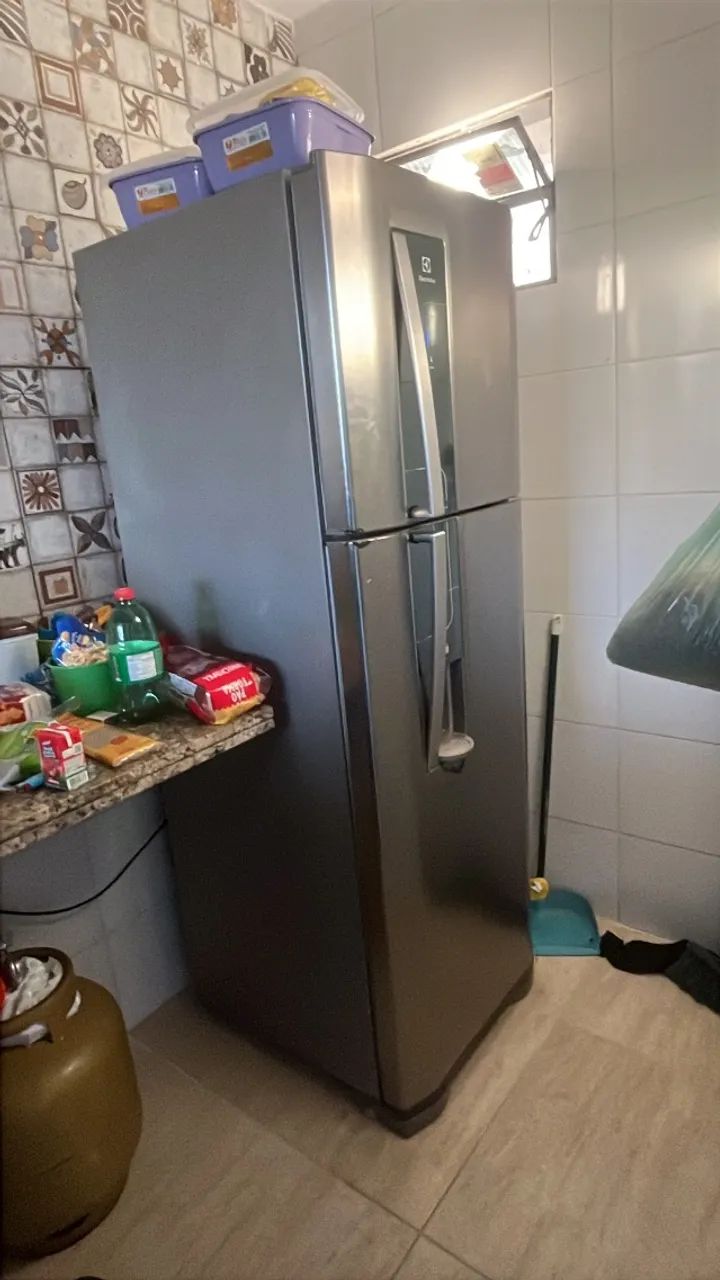 Geladeira eletrolux 