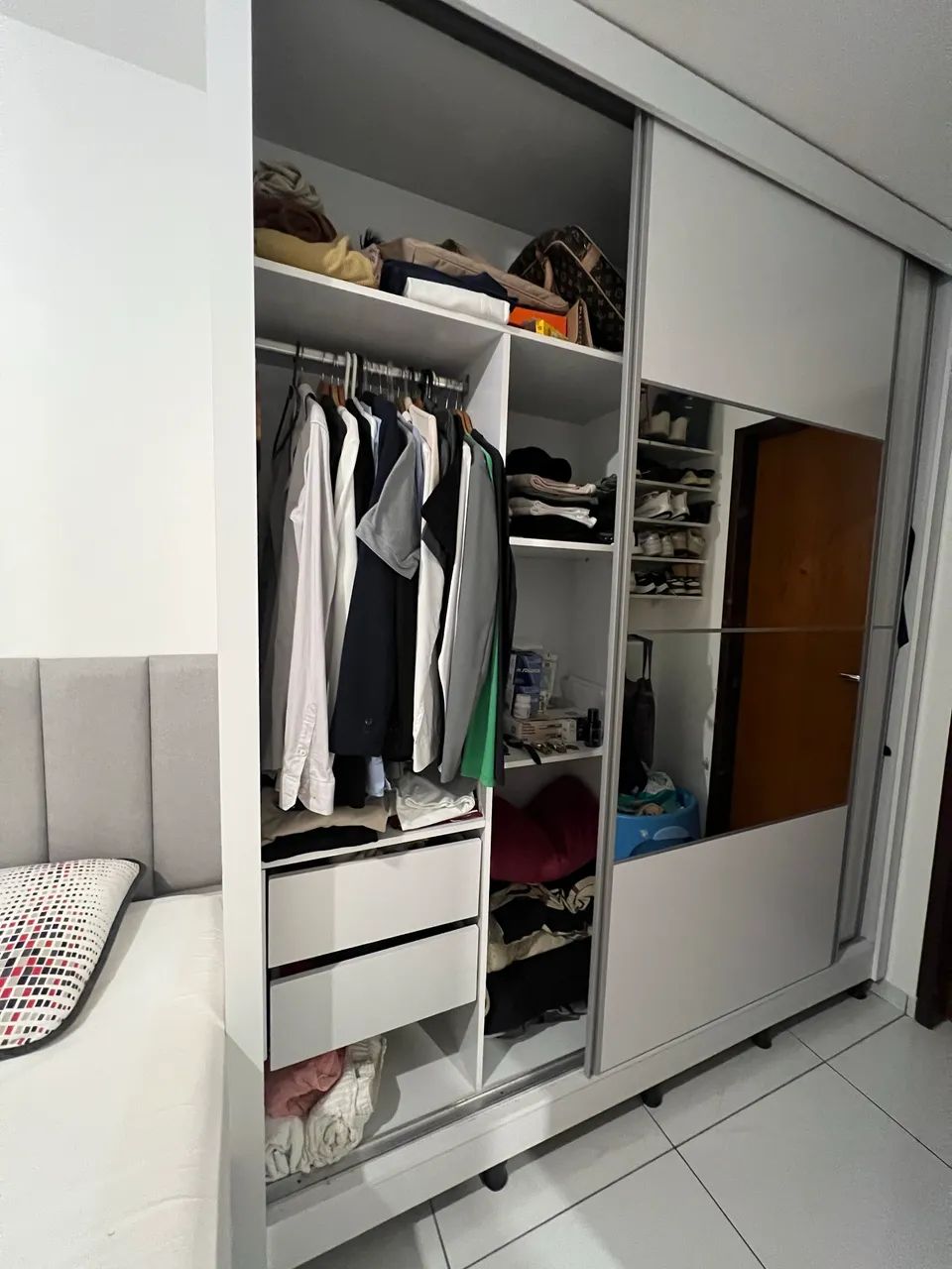 Guarda roupas casal  - Foto 2