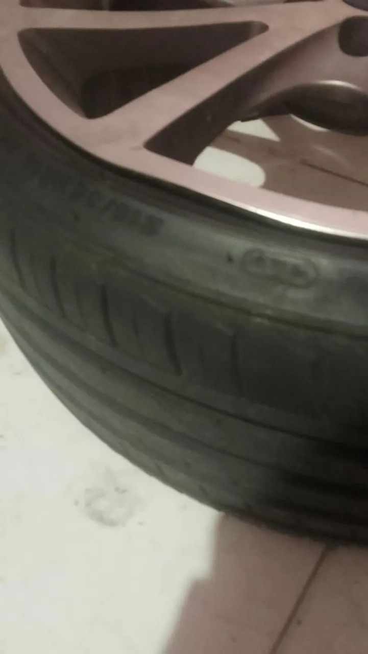 VENDO E TROCO RODAS ARO 18 DO FOCUS - Foto 2