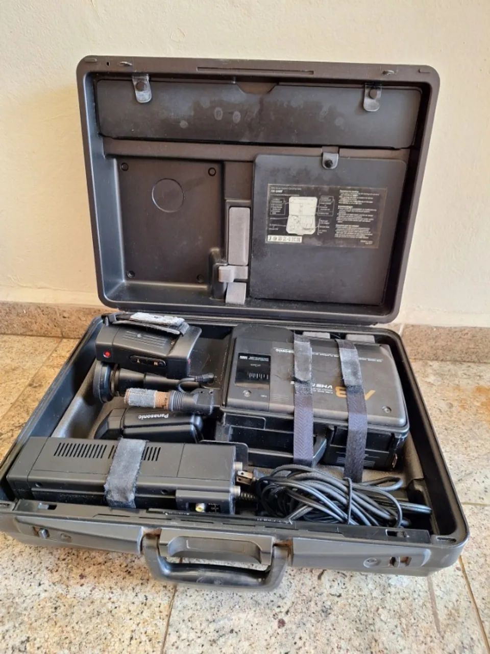 Filmadora Panasonic M8 - Foto 2