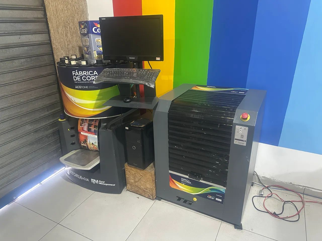 Vendo máquina coral 