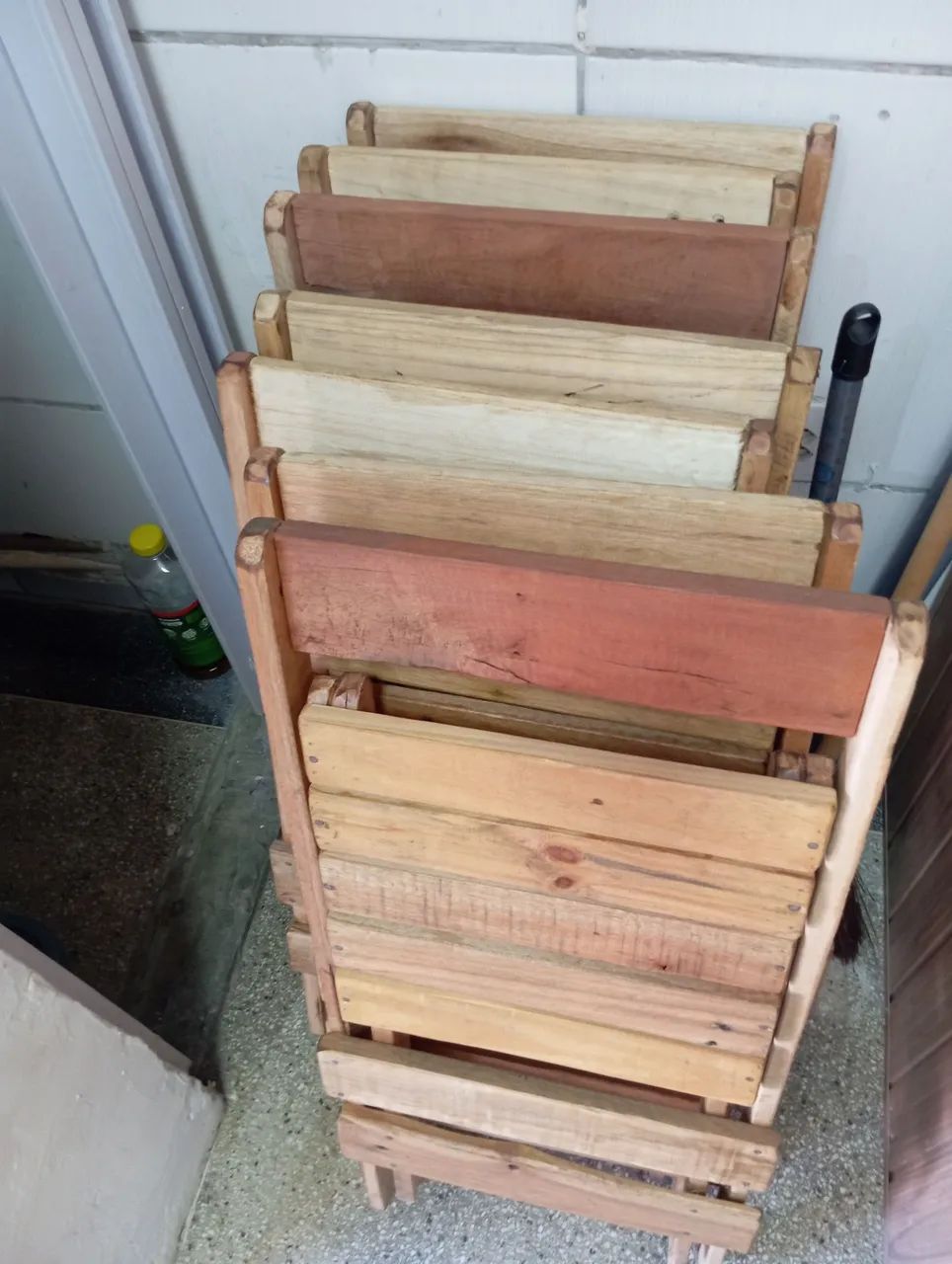 Jogo de mesa e cadeiras