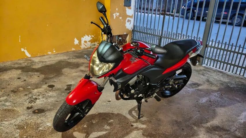 Honda CB 300r 2012