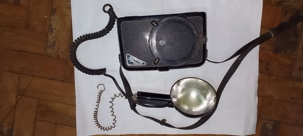 Flash alemão dec 50 Mecablitz  peça época anos 40/50