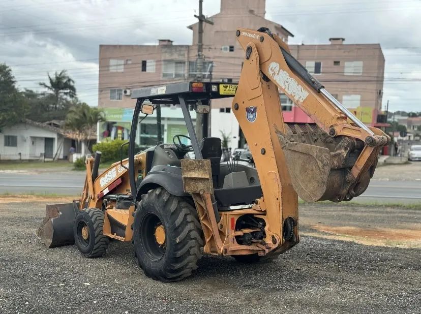 Retroescavadeira Case 580N - Foto 5