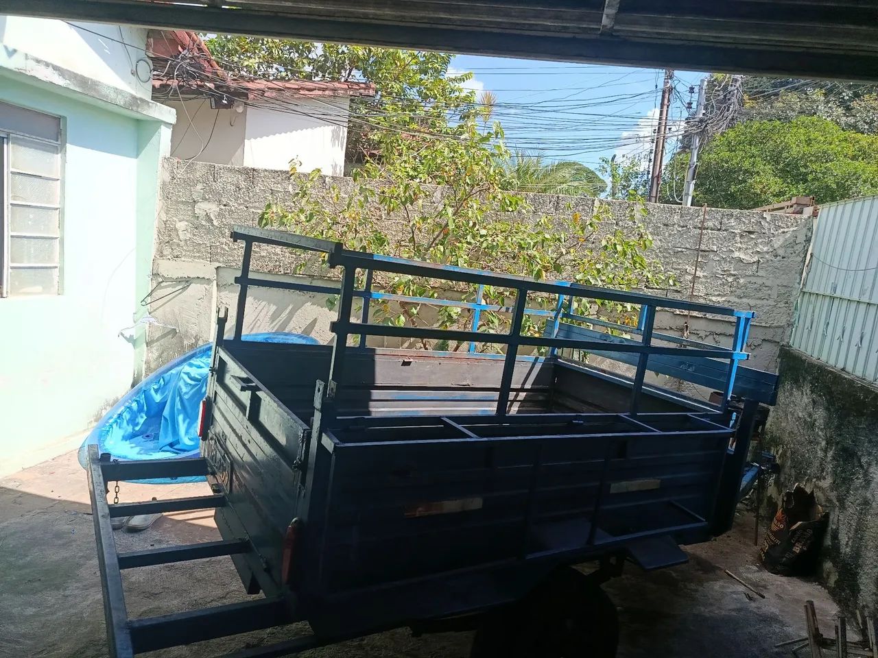 Frete ou mudança pequenas. 