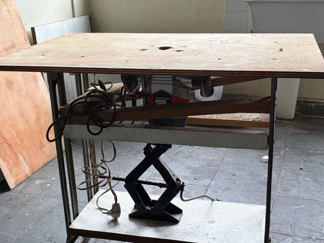 Máquina de friso já acoplado na mesa - Foto 4