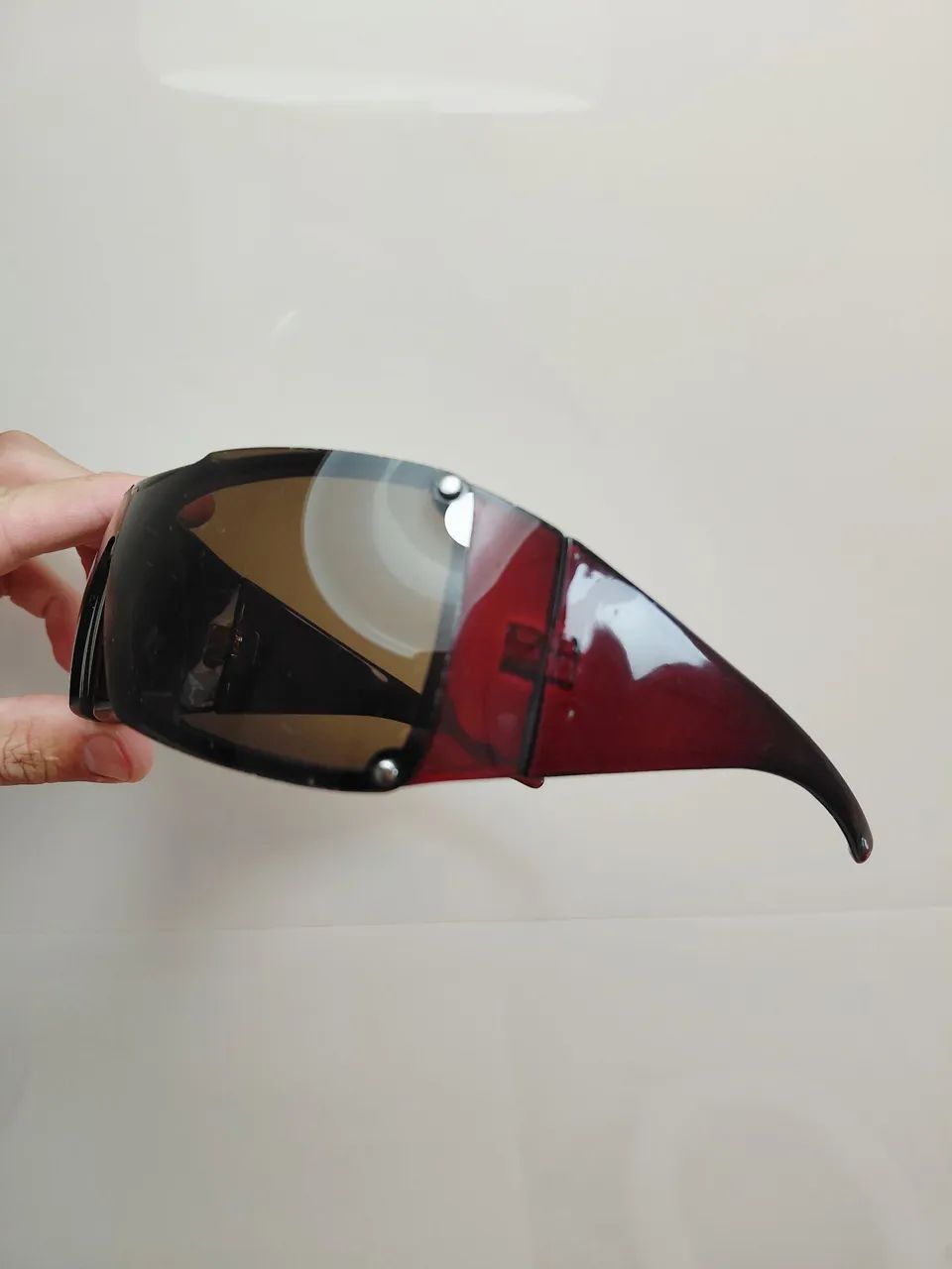 Oculos anos 2000 - Vintage - de sol - Design - Foto 3