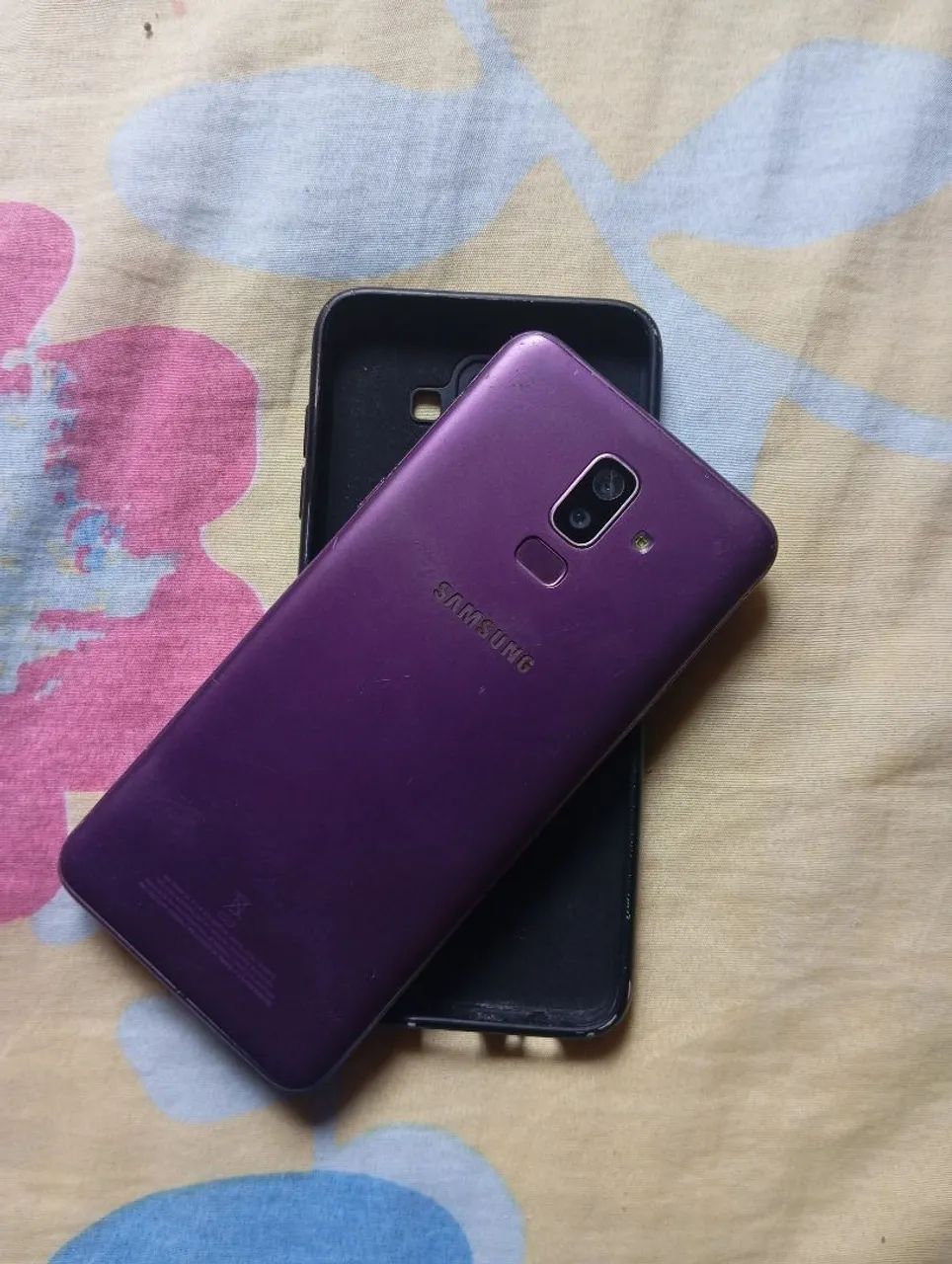 Vendo Samsung j8 